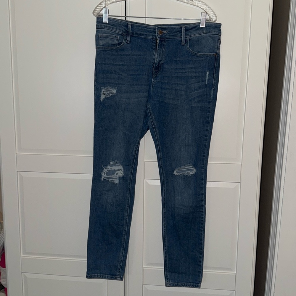 Size 12 Old Navy Ripped Skinny Jeans with stretch